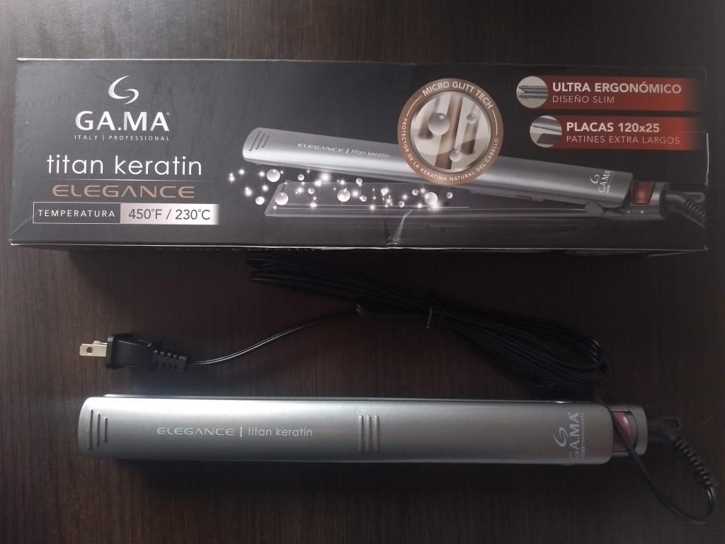 Plancha de cabello NUEVA marca GAMA