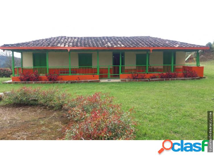 SE VENDE HERMOSA FINCA EN SONSON