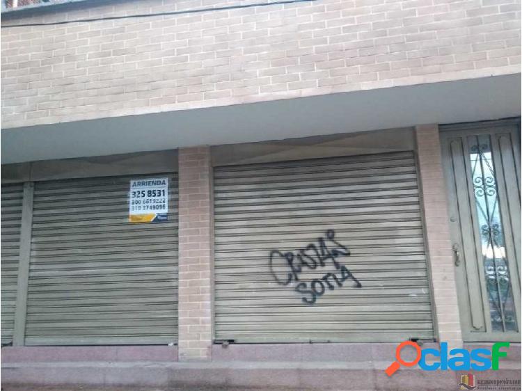 Se alquila local