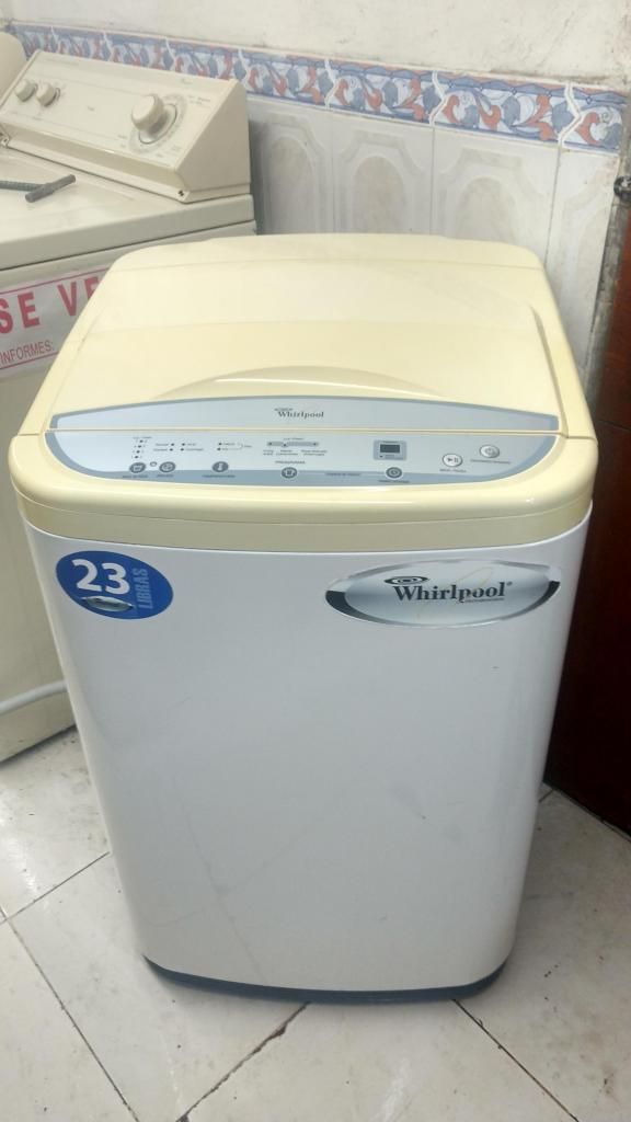 lavadora digital WIRPOOL 23 LIBRAS LE FUNCIONANDO PERFECTO