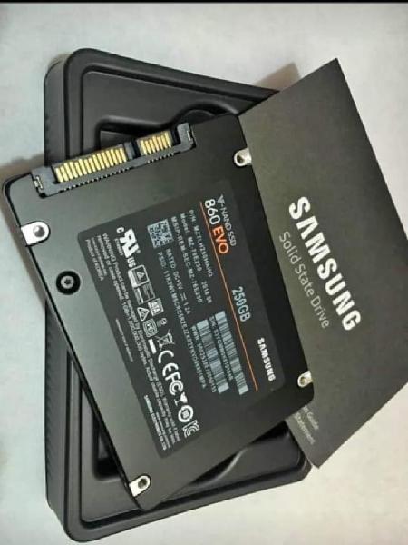 Vendo Disco de Estado Sólido Samsung 250