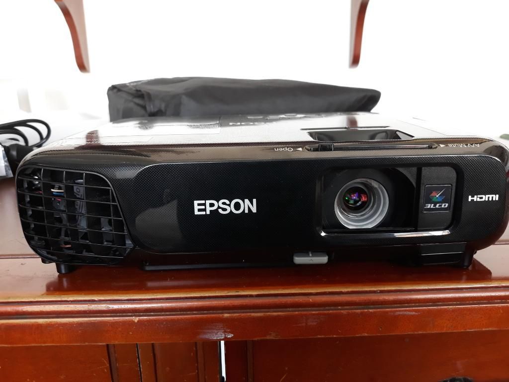 Proyector Video Bean Epson Powerlite S18