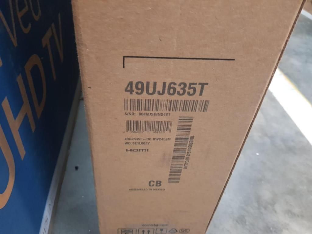 Tv LG como nuevo 49 pulgadas 4k 