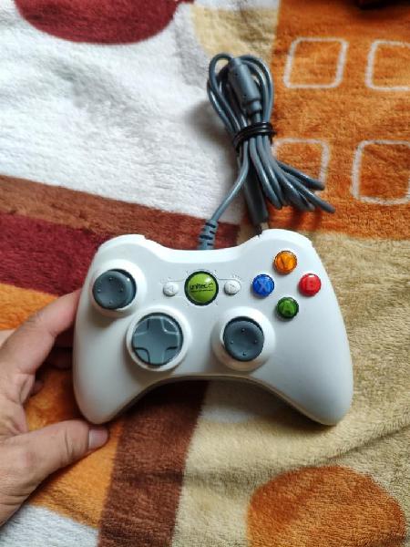 Control para Pc Usb Tipo Xbox 360.