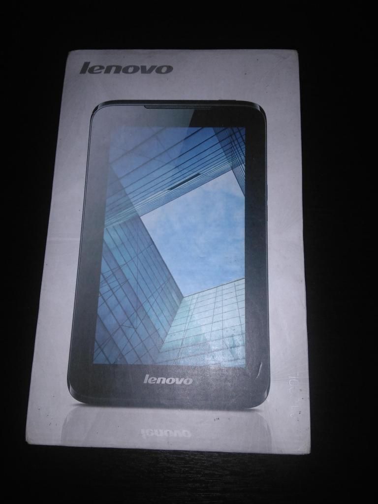 Se vende Tablet Lenovo AL