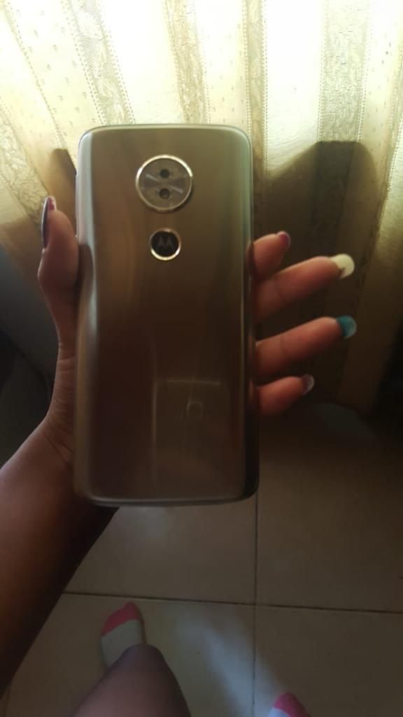 Vendo Moto G6 Play O Cambio