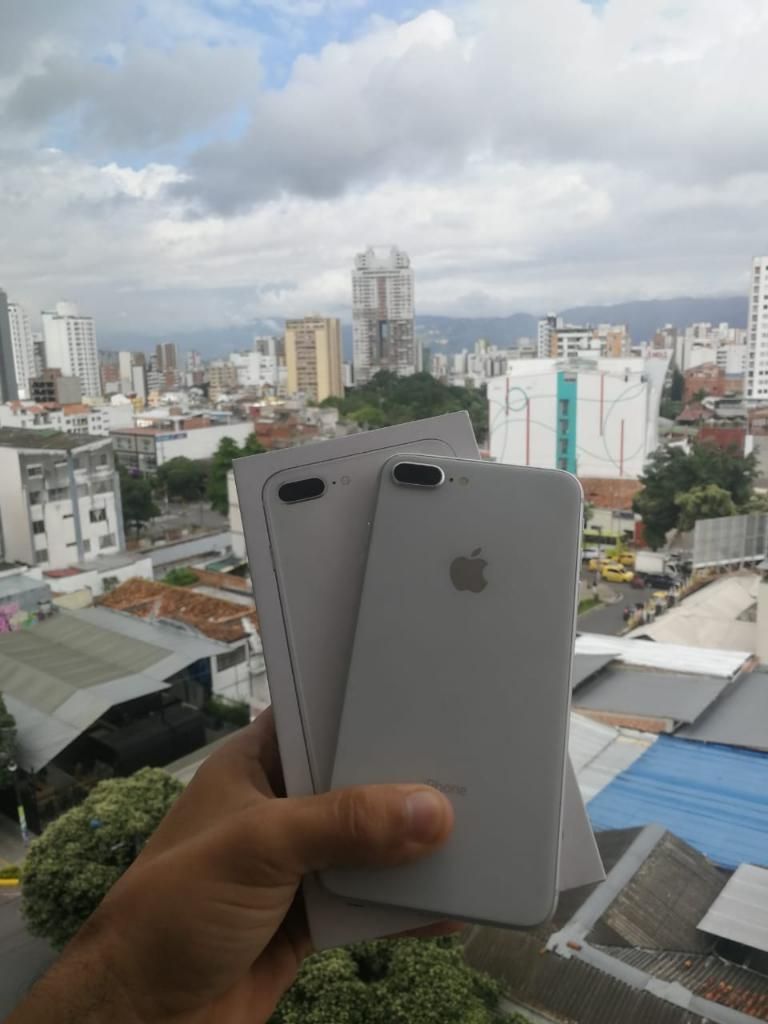 iPhone 8plus - 64Gb #UsadoComoNuevo