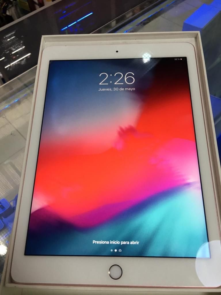 Cambio Ipad pro RoseGold libre de icloud con detalle