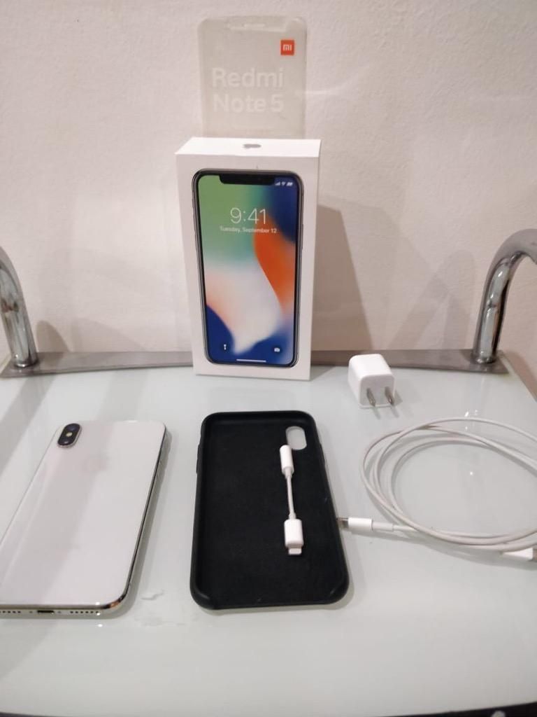 iPhone X 64Gb Blanco Forro Protector