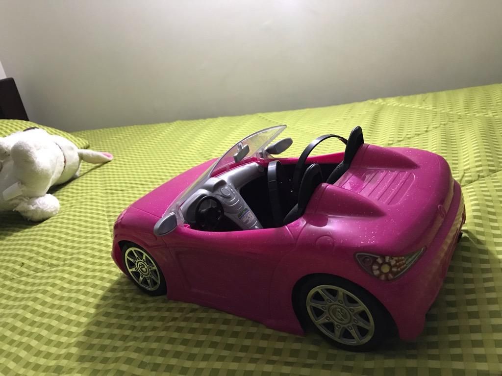 Carro de Barbie Covertible