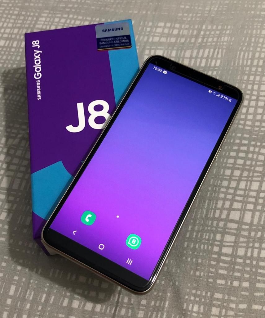 Samsung Galaxy J8 Dorado Perfecto