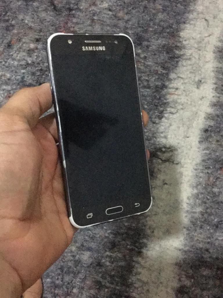 Samsung galaxy j5 dual sim