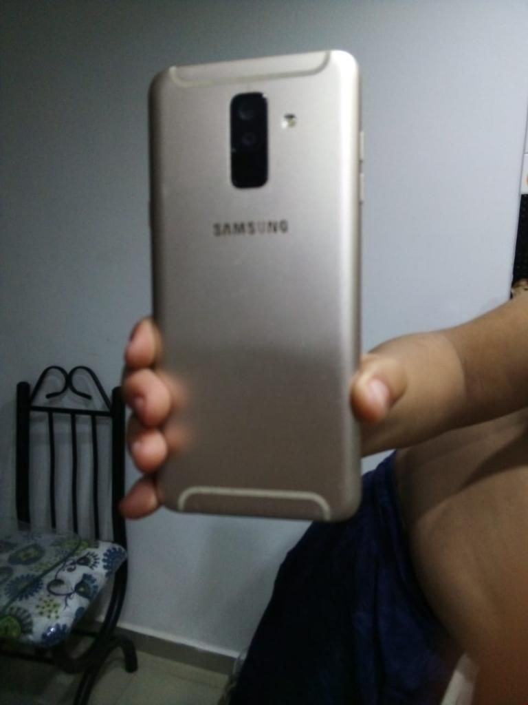 Vendo Galaxi A6plus Tres Meses de Uso