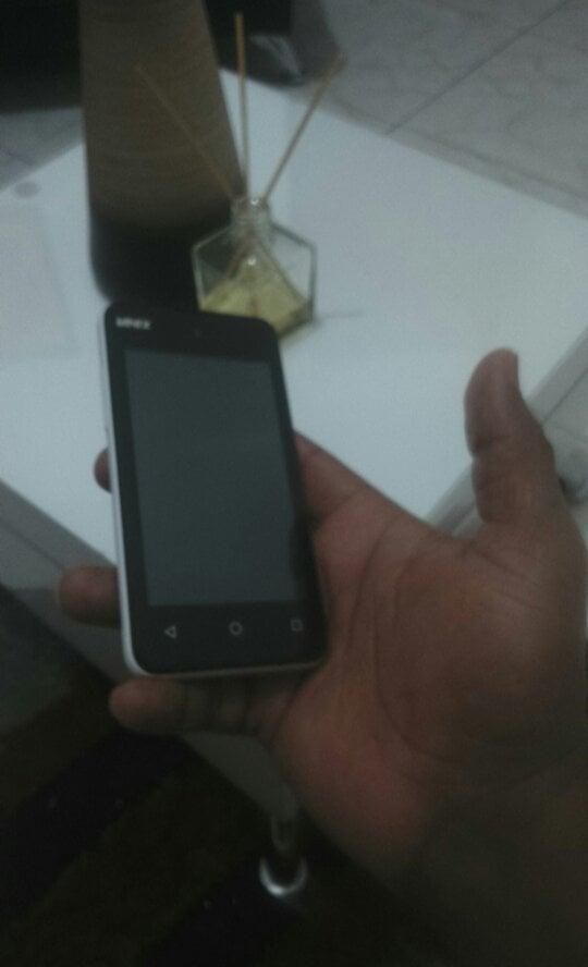 celular android barato lanix x210