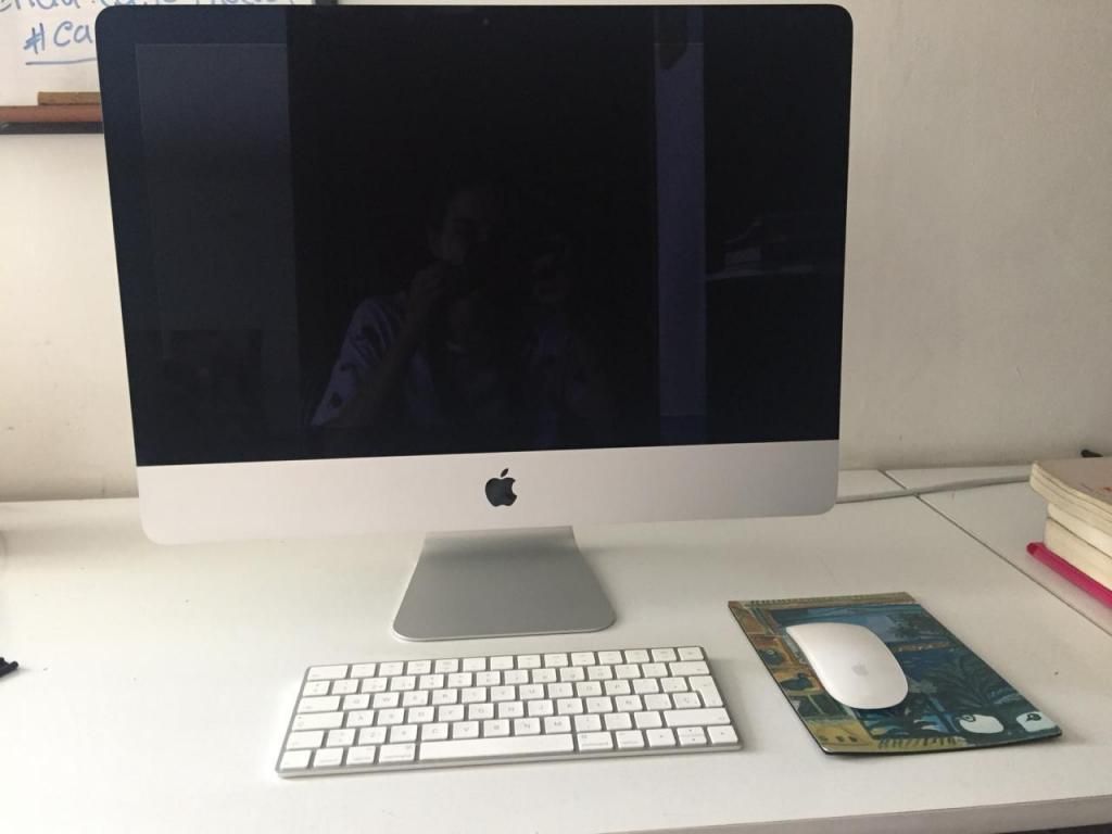 Apple iMac  late, Core i5, 8GB RAM, 1TB. Perfecto