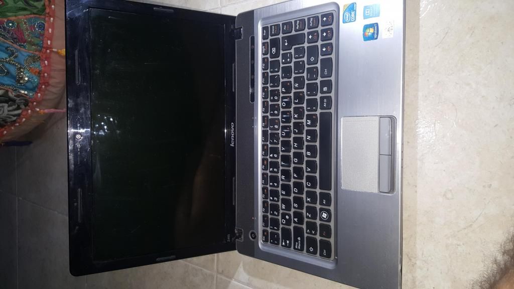 Lenovo Ideapad Z460 I5