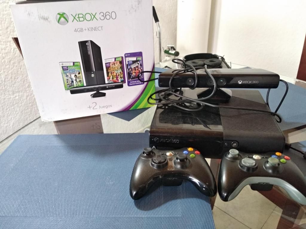 Xbox 360 Super Slim E 4gb Kinect