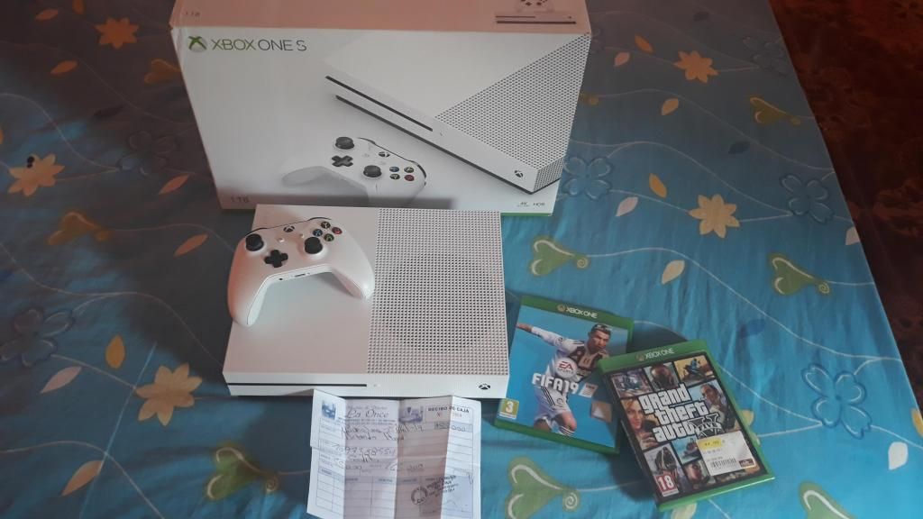 Xbox One S