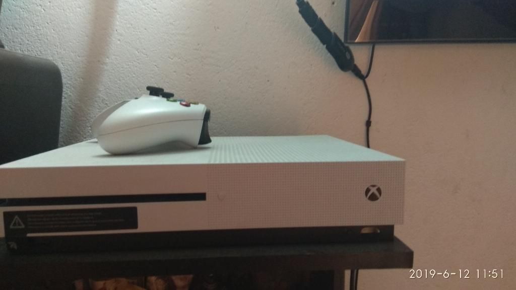 Xbox One S Como Nuevo Vendo O Cambio