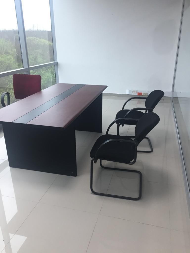 MUEBLES DE OFICINA PERFECTO ESTADO - BARRANQUILLA