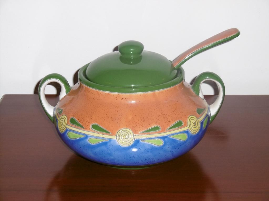 Sopera ceramica ecuatoriana