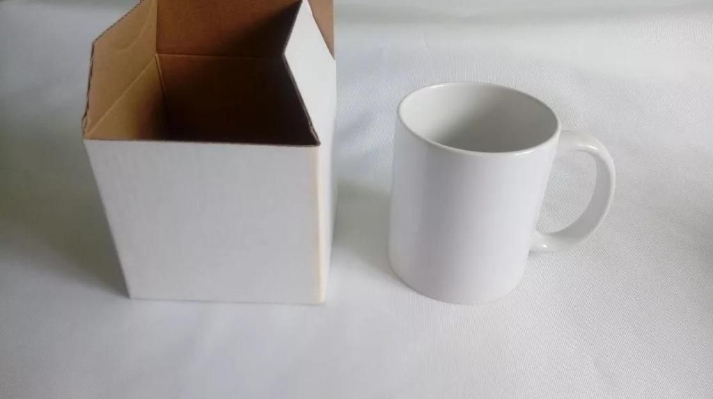 mugs AAA con caja