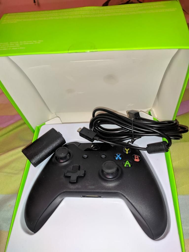 Control Xbox One Kit Carga Y Juega