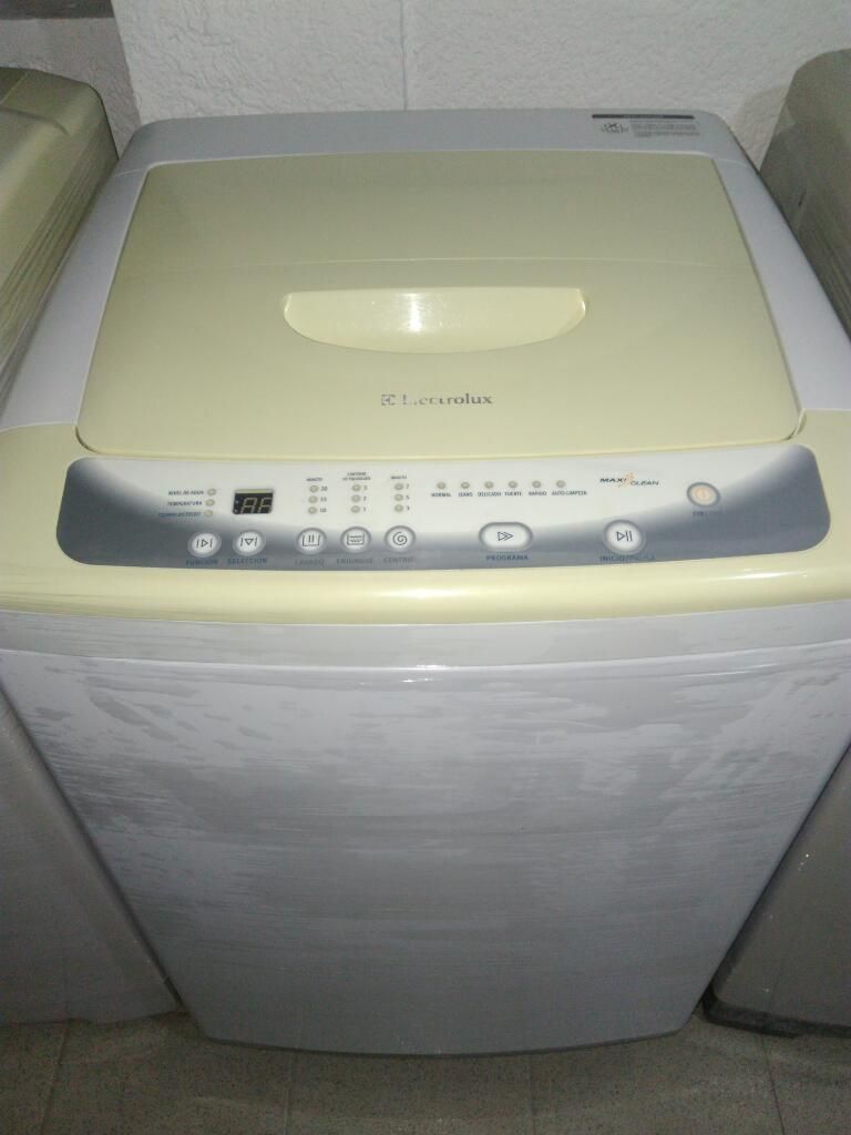 Lavadora Electrolux Digital 24 Lbs