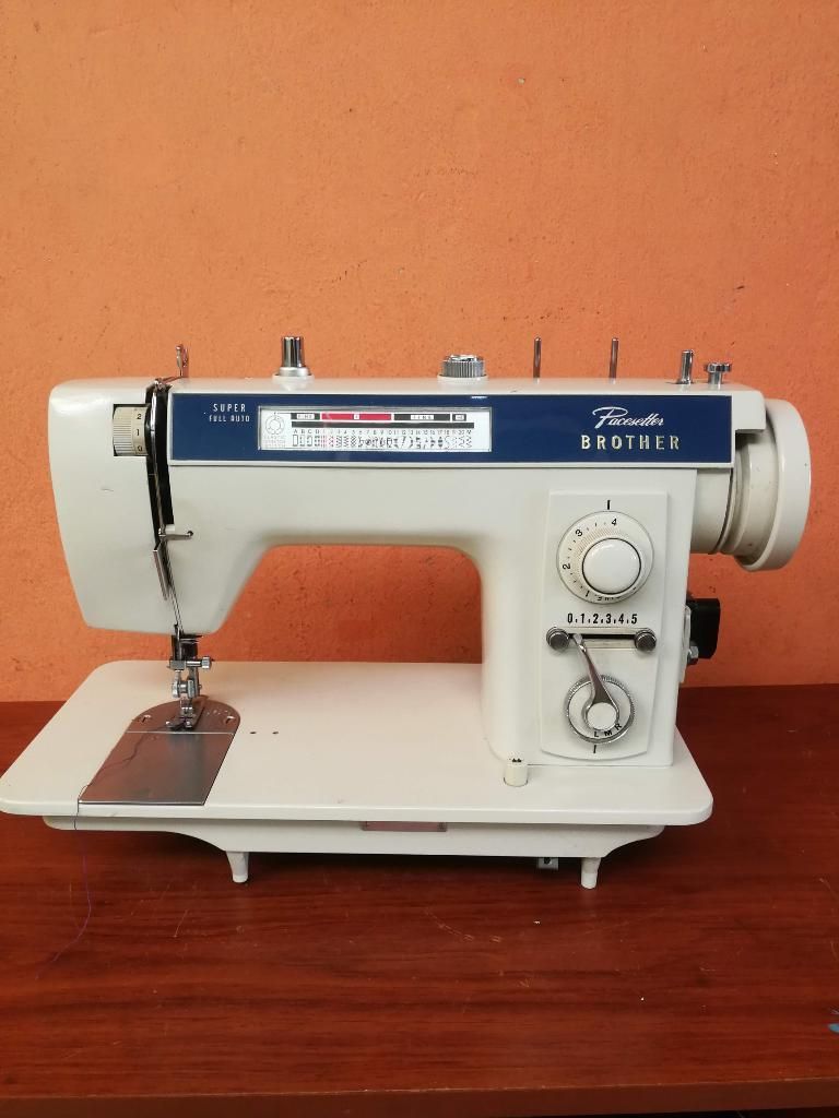 Maquina de Coser Brother Pacesetter Nuev