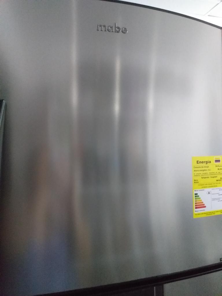 Nevera 4 Meses de Uso Confactura