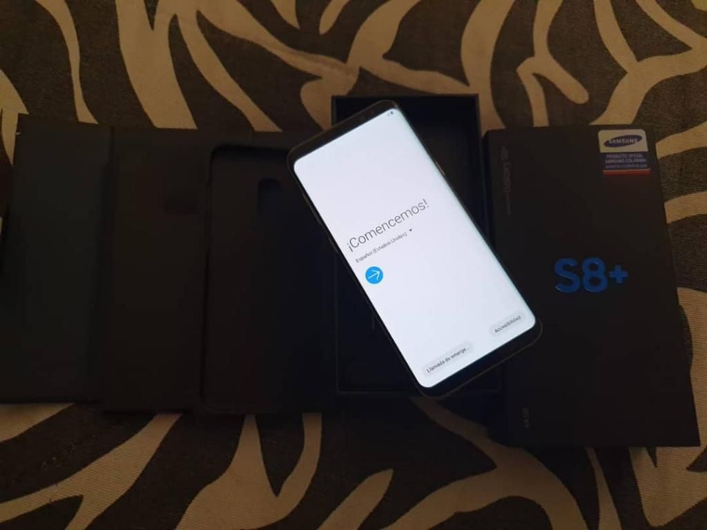 Samsung S8 Plus con Caja sin Detalles