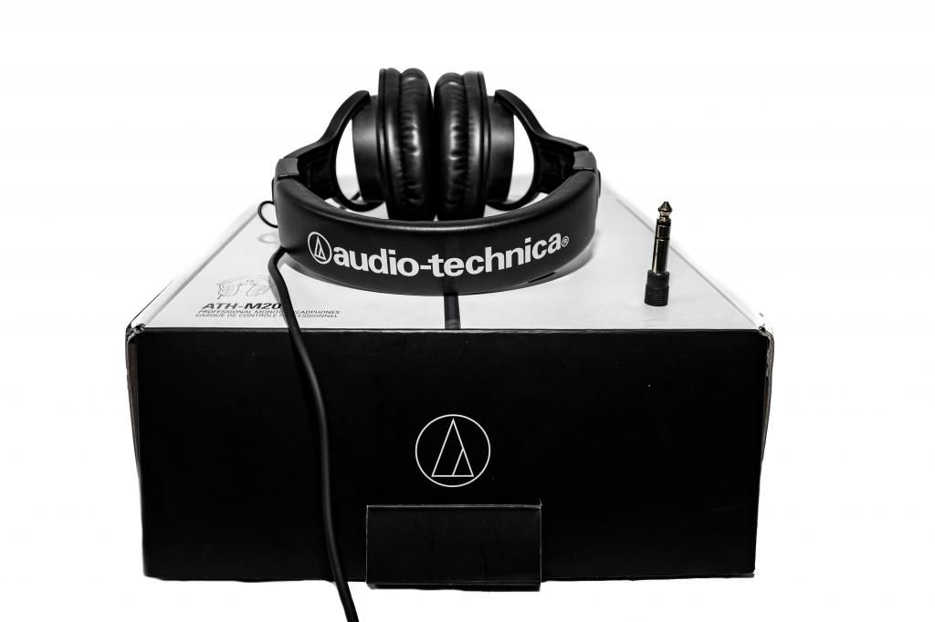Audífonos De Estudio Audio-technica Ath-m20x Bucaramanga