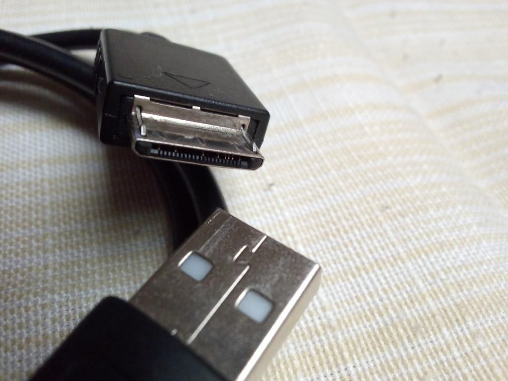 Cable para Mp4 Walkman Sony