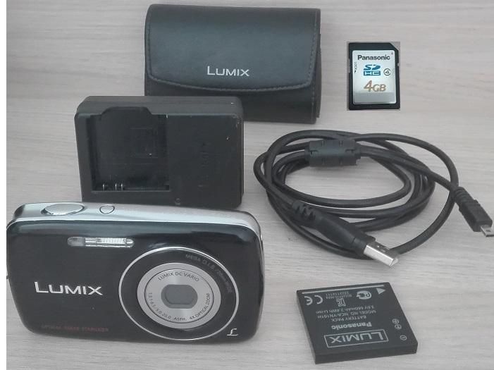 Cámara Panasonic Lumix DMC-S1