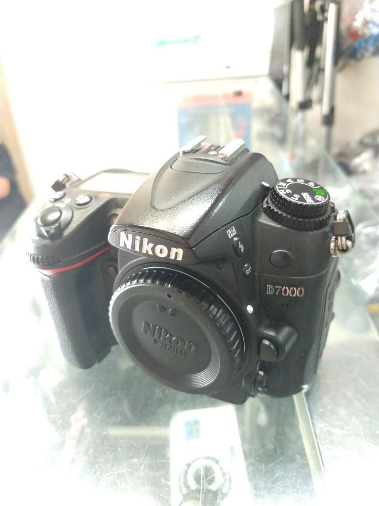 Nikon D Solo Cuerpo con Garantía