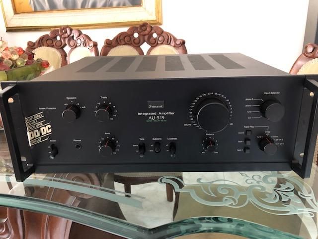 SANSUI AU 519 amplificador vintage