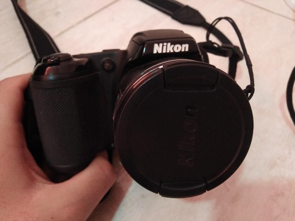 Se Vende Cámara Nikon Coolpix L320