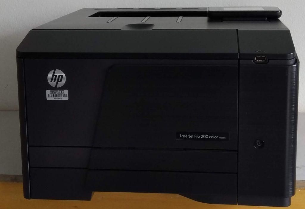 A la Venta Impresora HP LaseJet PRO 200 Color M251nw