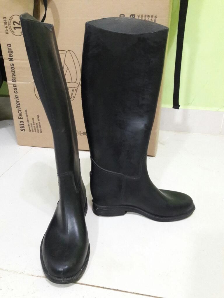 Botas Equinas Nuevas Talla 34