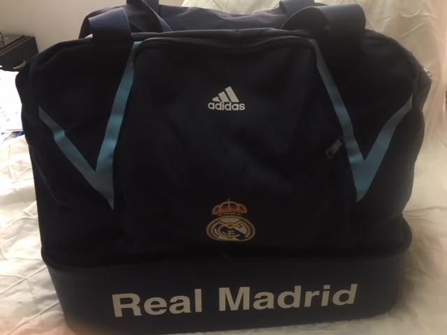 Maletin Real Madrid temporada 