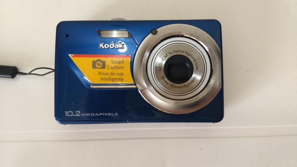 Cámara Digital Kodak Easy share M340 Usada