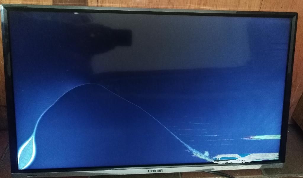 Vendo Tv Hyundai Hyled328d Repuestos