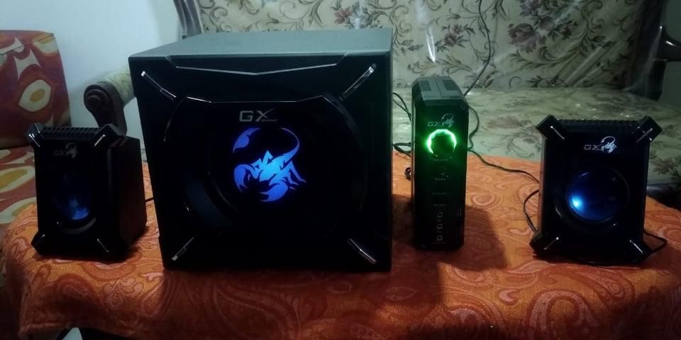 parlantes genius gx gamingswg w