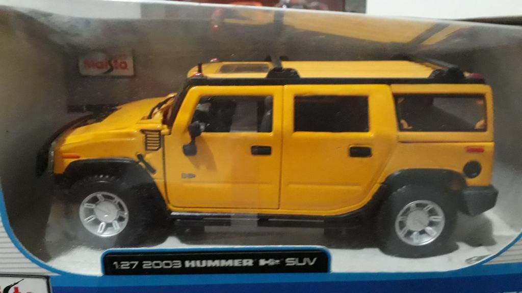 Carro de Colección Hummer Escala 1:24 Nuevo