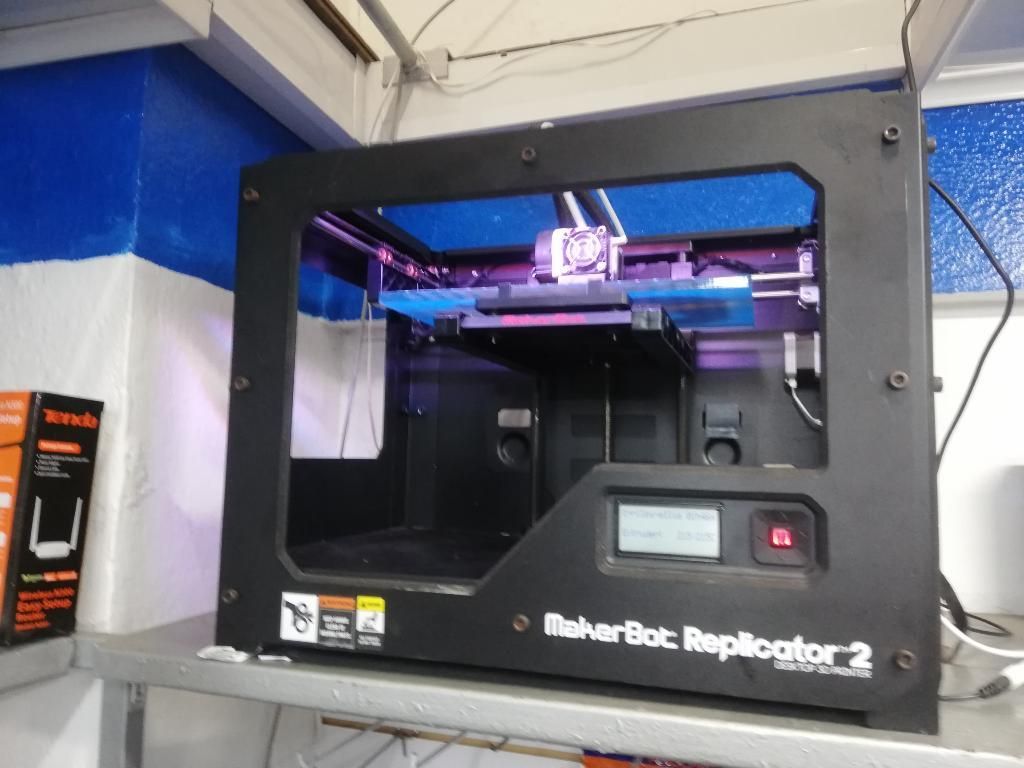 Impresora 3d Makerboot Replicator2 Usada