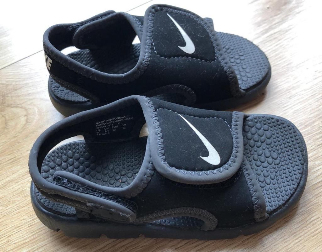 Sandalias Nike para Niño Talla 22