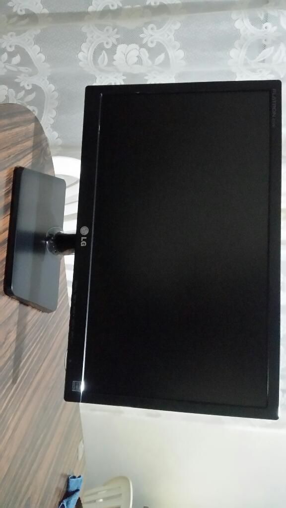 Se Vende Monitor Lg 19.5