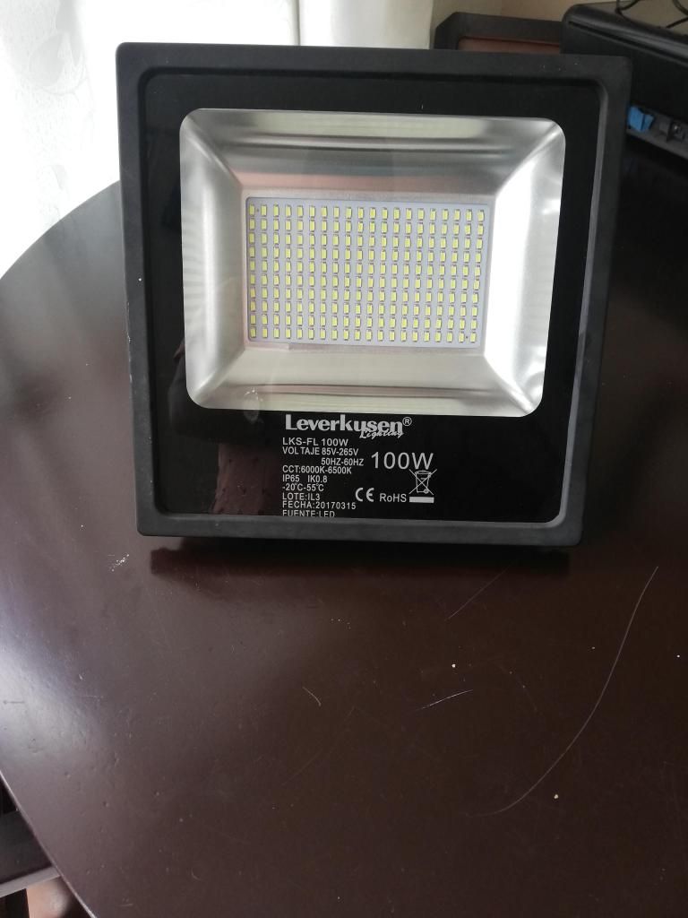 REFLECTOR LED 100 W