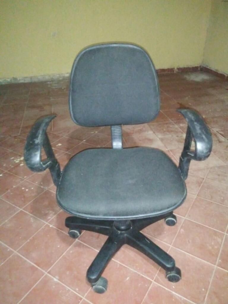 Silla Ejecutiva Pequeña