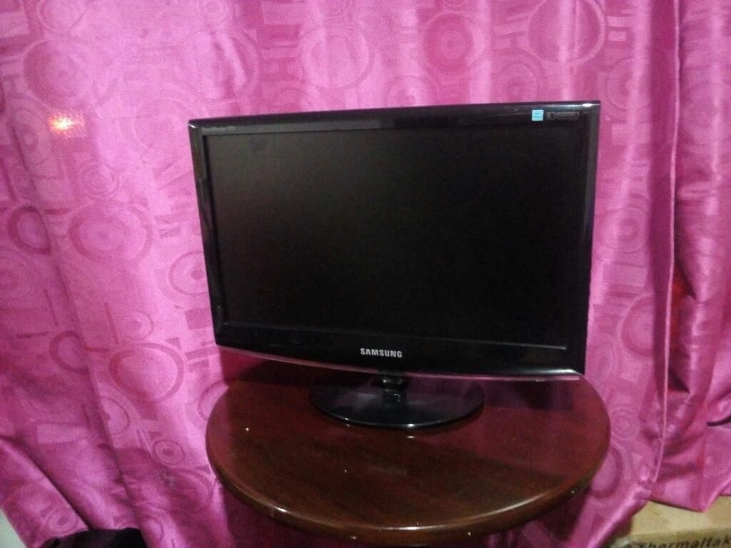 Monitor Samsung de 20 Pulgadas